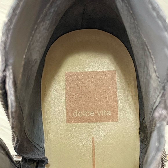 Dolce Vita Sansa Perforated Zip Bootie Suede In Grey Size 7.5 - Picture 7 of 14